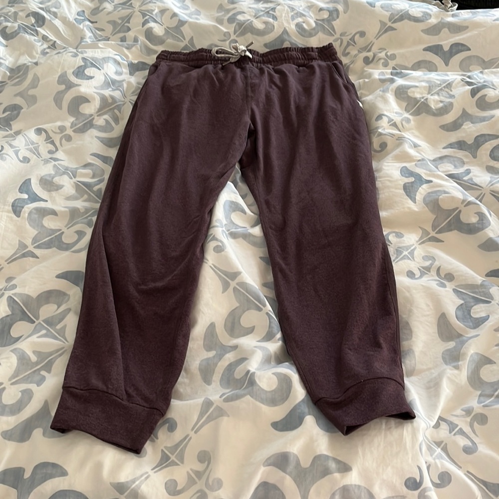 Vuori Performance Jogger